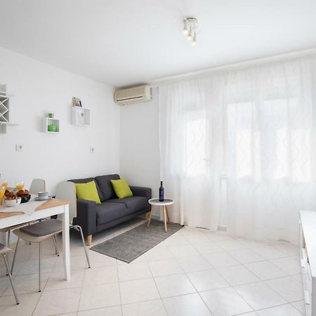Castropola Apartment Εξωτερικό φωτογραφία